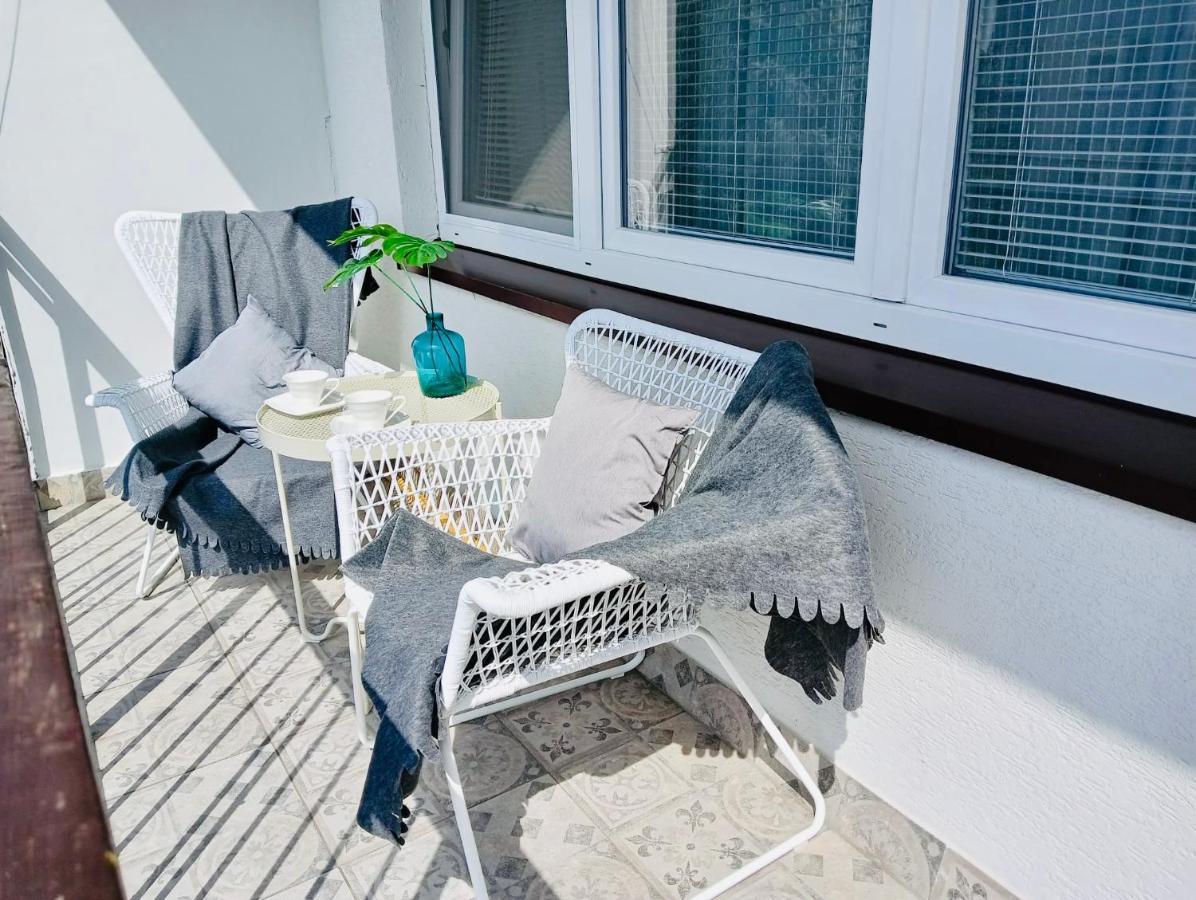 San Riverbank Apartment Przemyśl Exterior foto